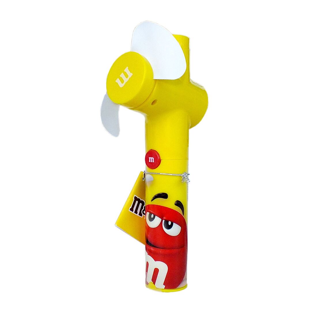 sladkie_igrushki_m_m_s_candy_fan_s_shokoladnym_drazhe.jpg