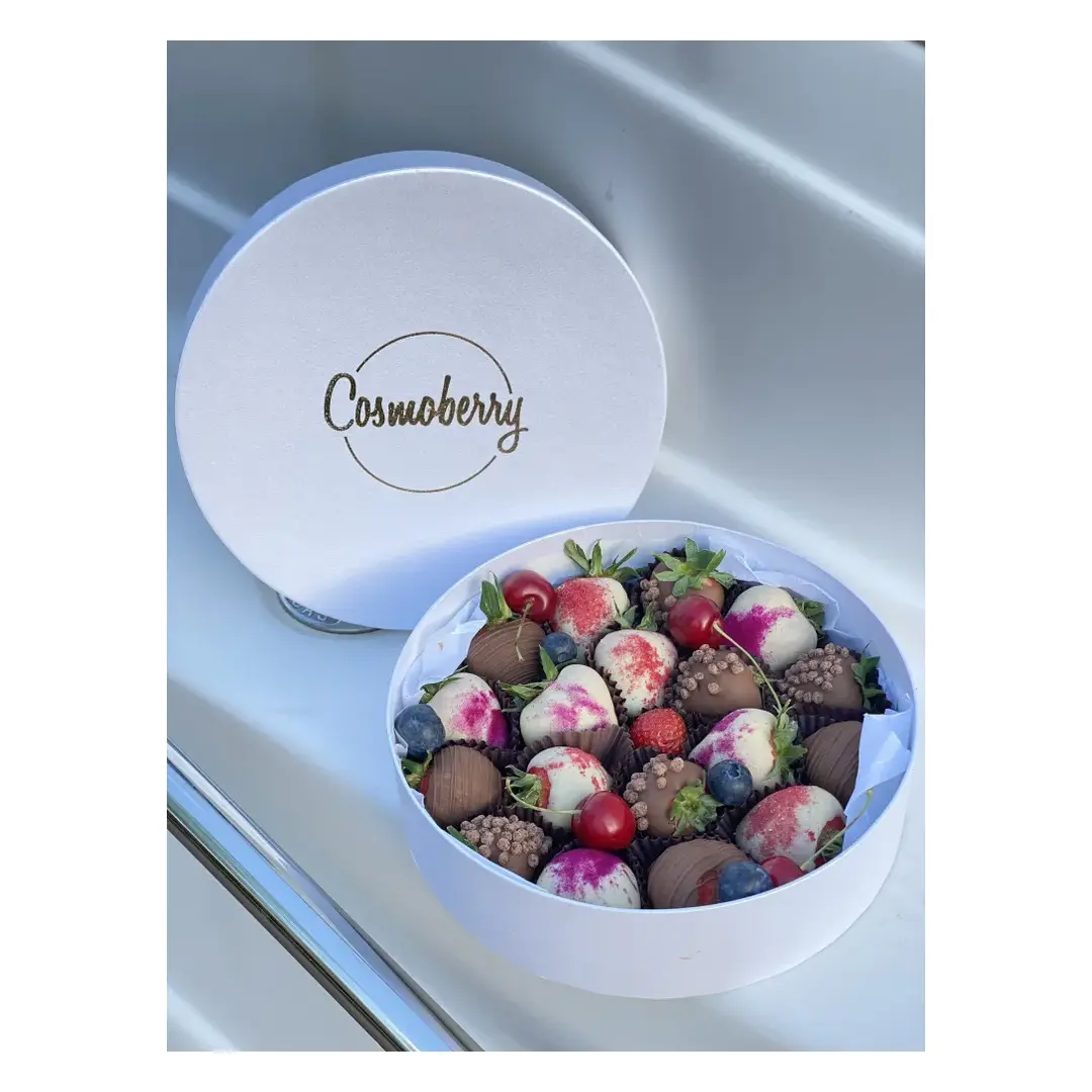 Клубника в шоколаде. Подарок на день рождения. Сладкий набор., изображение 6