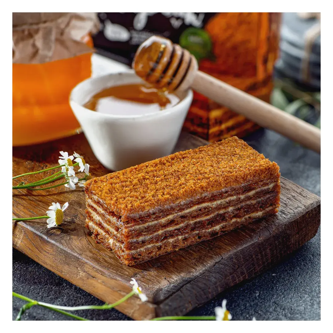 Торт слоеный "Медовик" Кондитерская Прохорова, 80г, изображение 2