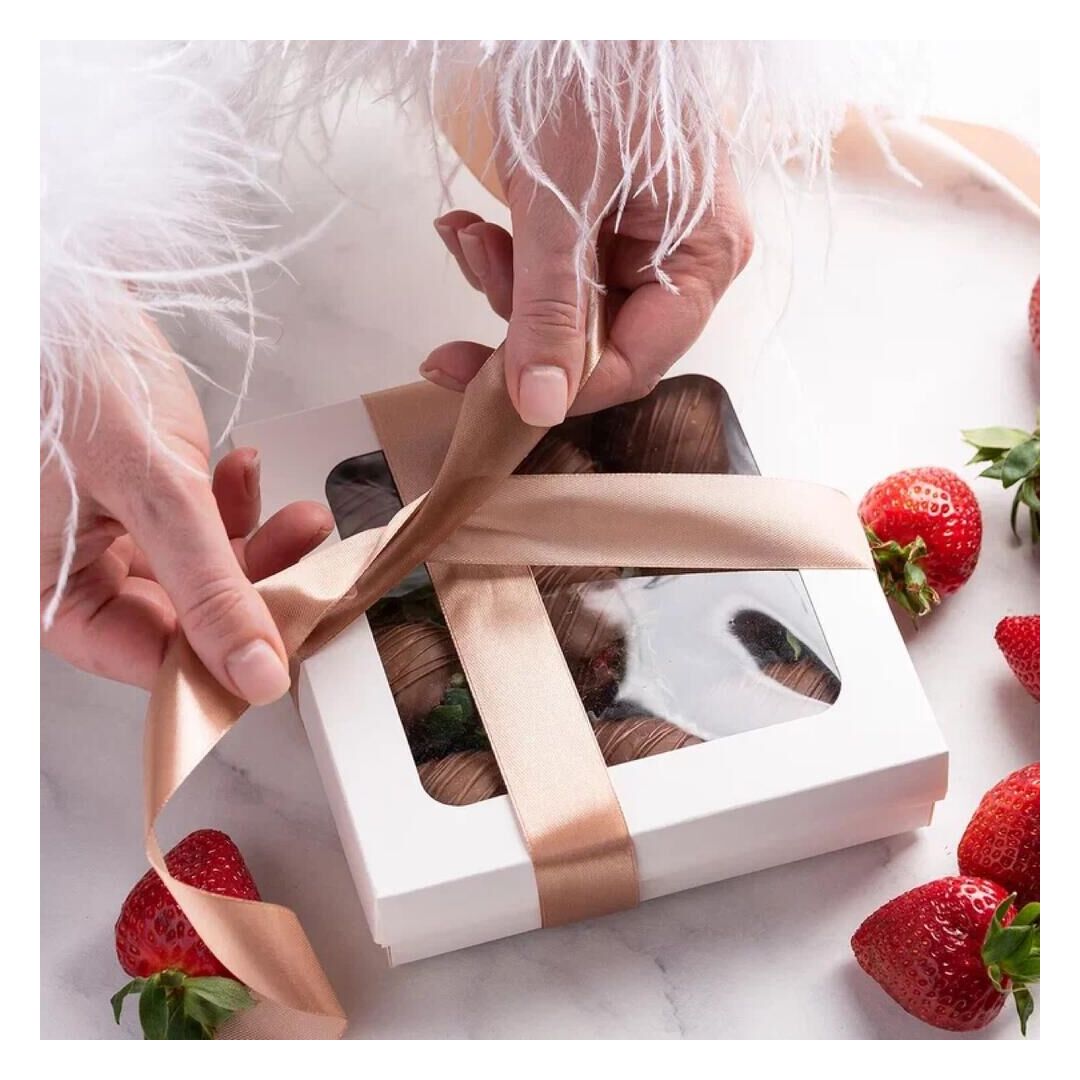 Клубника в шоколаде Classic (9 - 12 ягод), изображение 5