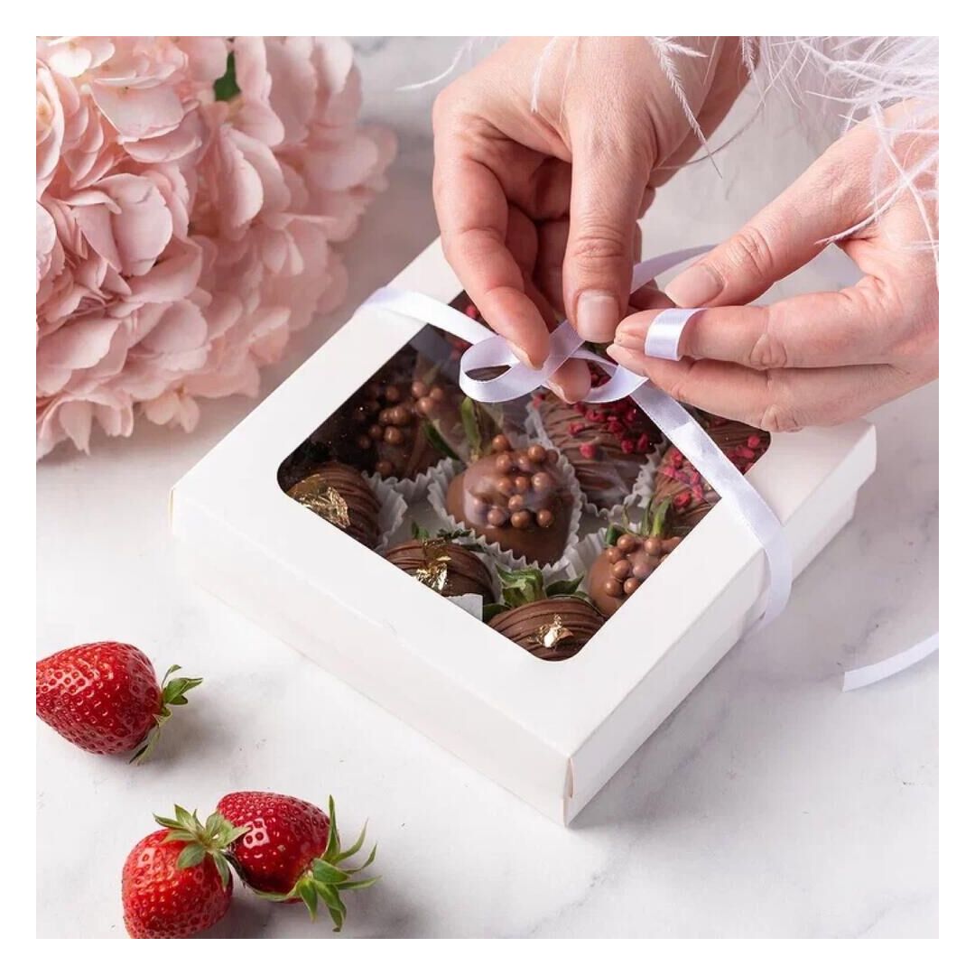 Клубника в шоколаде HIT Present mini (9 - 12 ягод), изображение 3