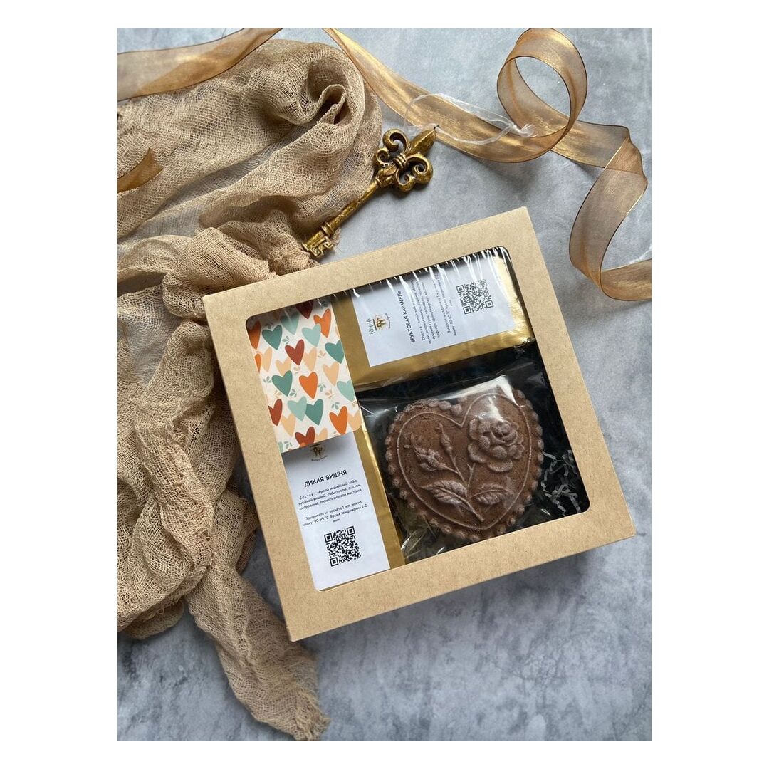 Подарочный набор с шоколадным сердцем. (Пряник печатный, листовой чай), изображение 4