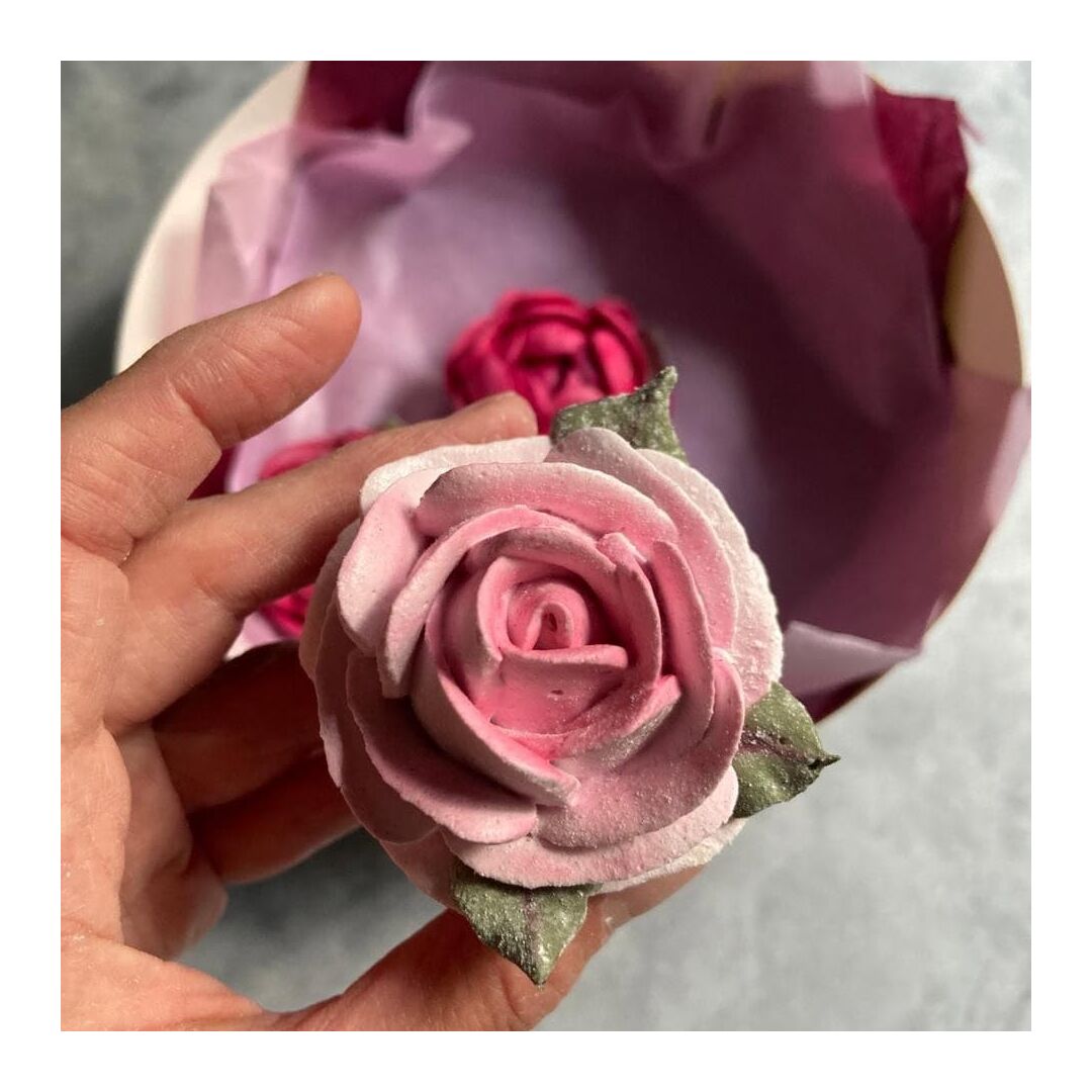 Розовый вечер.  Сладкий букет из зефира: пионы, розы, георгины, изображение 3