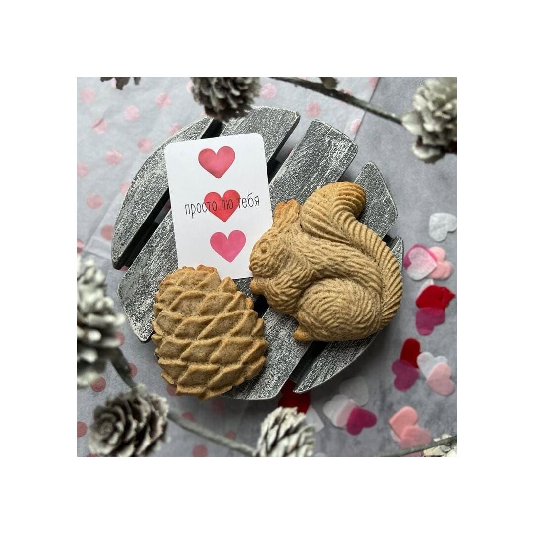 Подарок с чаем и пряниками Белка (начинка кедровые орехи-клюква), изображение 5