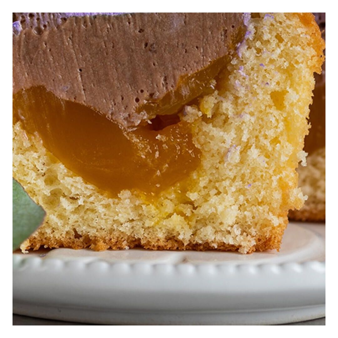 Капкейки с декором из ягод голубики (набор 6 шт.), изображение 3